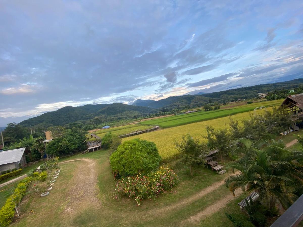 Bantaphan Homestay Nan Exterior foto